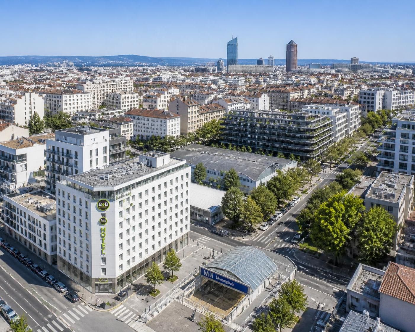 découvrez les avantages de l'hôtel lyon b&b monplaisir pour un séjour confortable alliant convivialité, équipements modernes et emplacement idéal.