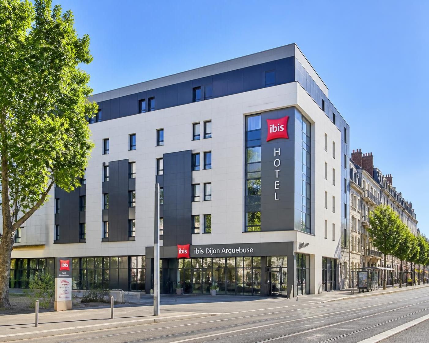 découvrez les nombreux avantages de l'hôtel ibis dijon arquebuse pour un séjour confortable et réussi au cœur de dijon. réservation facile et services de qualité garantis.