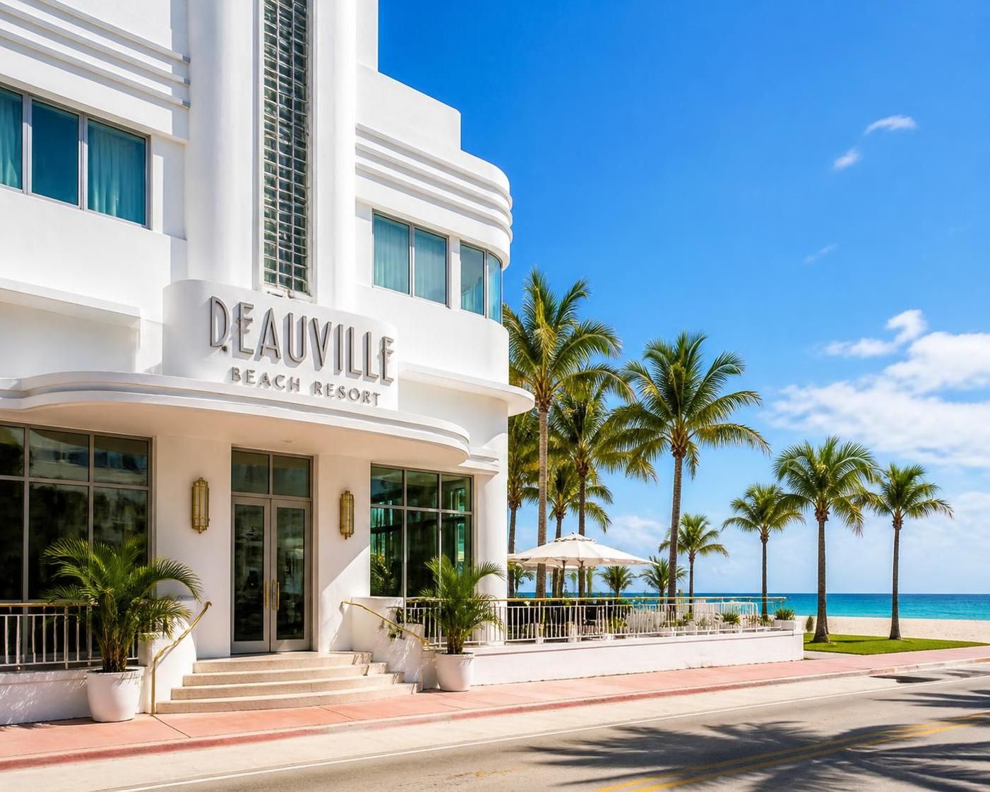 découvrez l'hôtel deauville beach miami, un havre de luxe et de détente au cœur de la ville, offrant un séjour inoubliable entre confort élégant et ambiance balnéaire.